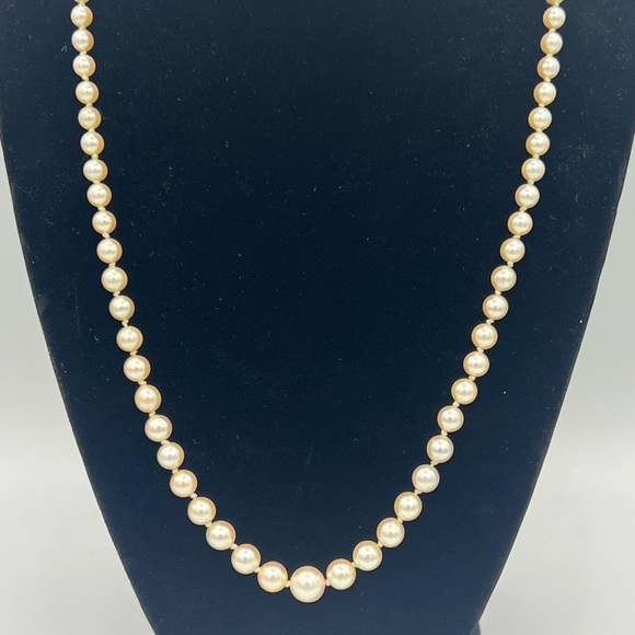 Cultured Pearl Necklace with Gold Clasp - Picture 2 of 11